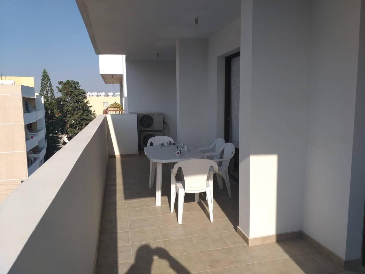 Horizon Luxury Apartment 4 Larnaca Exterior photo