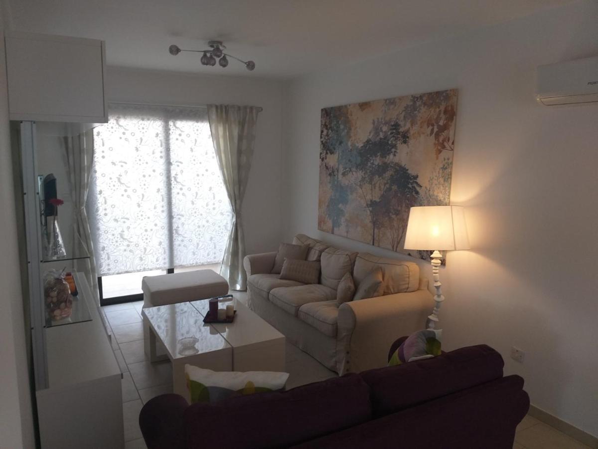Horizon Luxury Apartment 4 Larnaca Exterior photo
